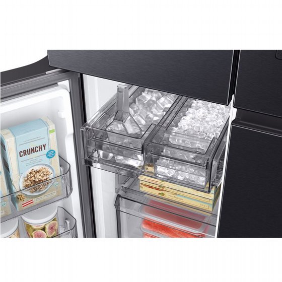 ���� ��� 4 ����� 842 ���� ���� ����� Samsung ��� Family Hub RF87DG9817B1